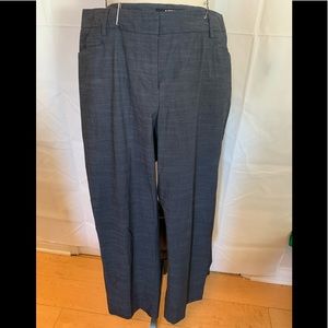 Apt 9 modern fit pants. Light weight. Size 8